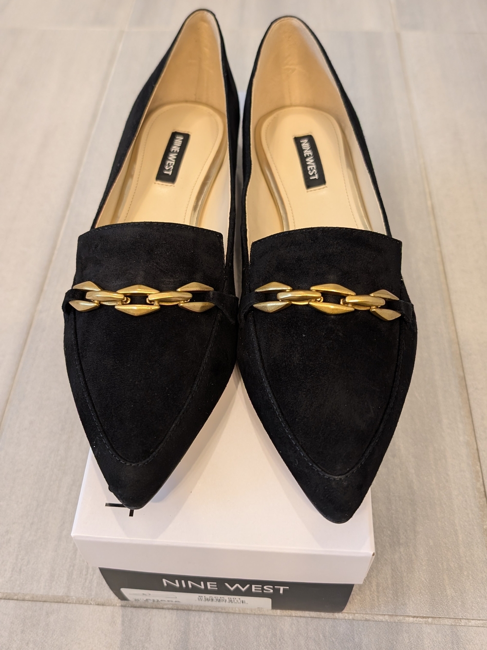 Nine West Black Suede flats with chic accent chain - NIB